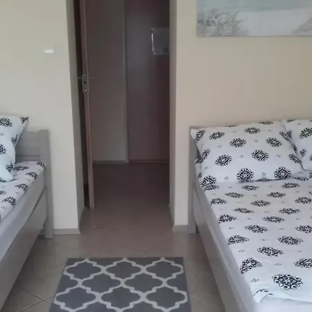 Guest house Azalia 30 Goscinne , Mielno Azaliowa 30 *